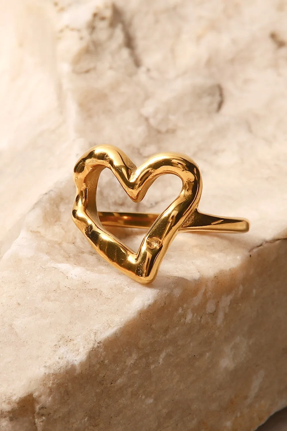 Elegant 18K Gold Plated Open Heart Ring