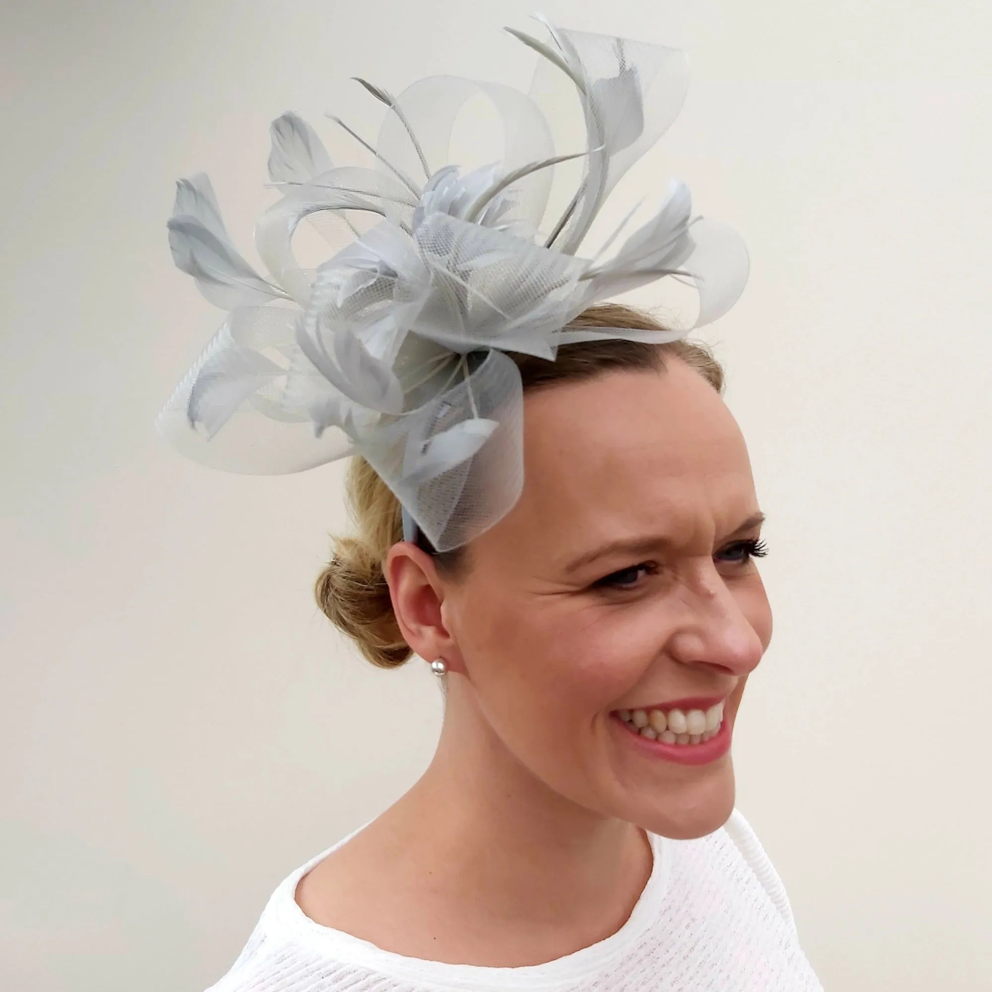 J Bees LB19/544 Fascinator