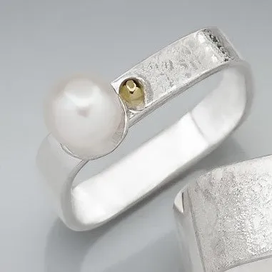 Large Pearl & Dot Stacking Ring